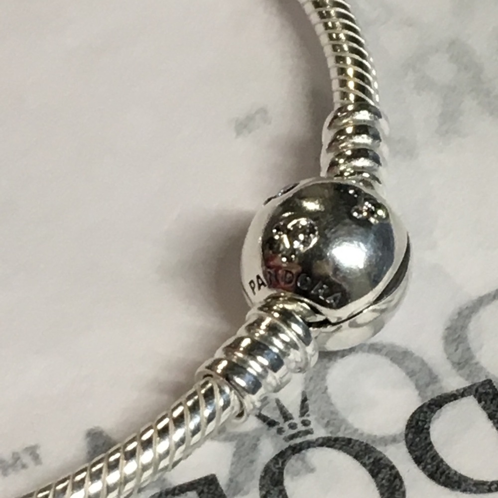 Pandora Disney Mickey Bracelet - Picture 6 of 6